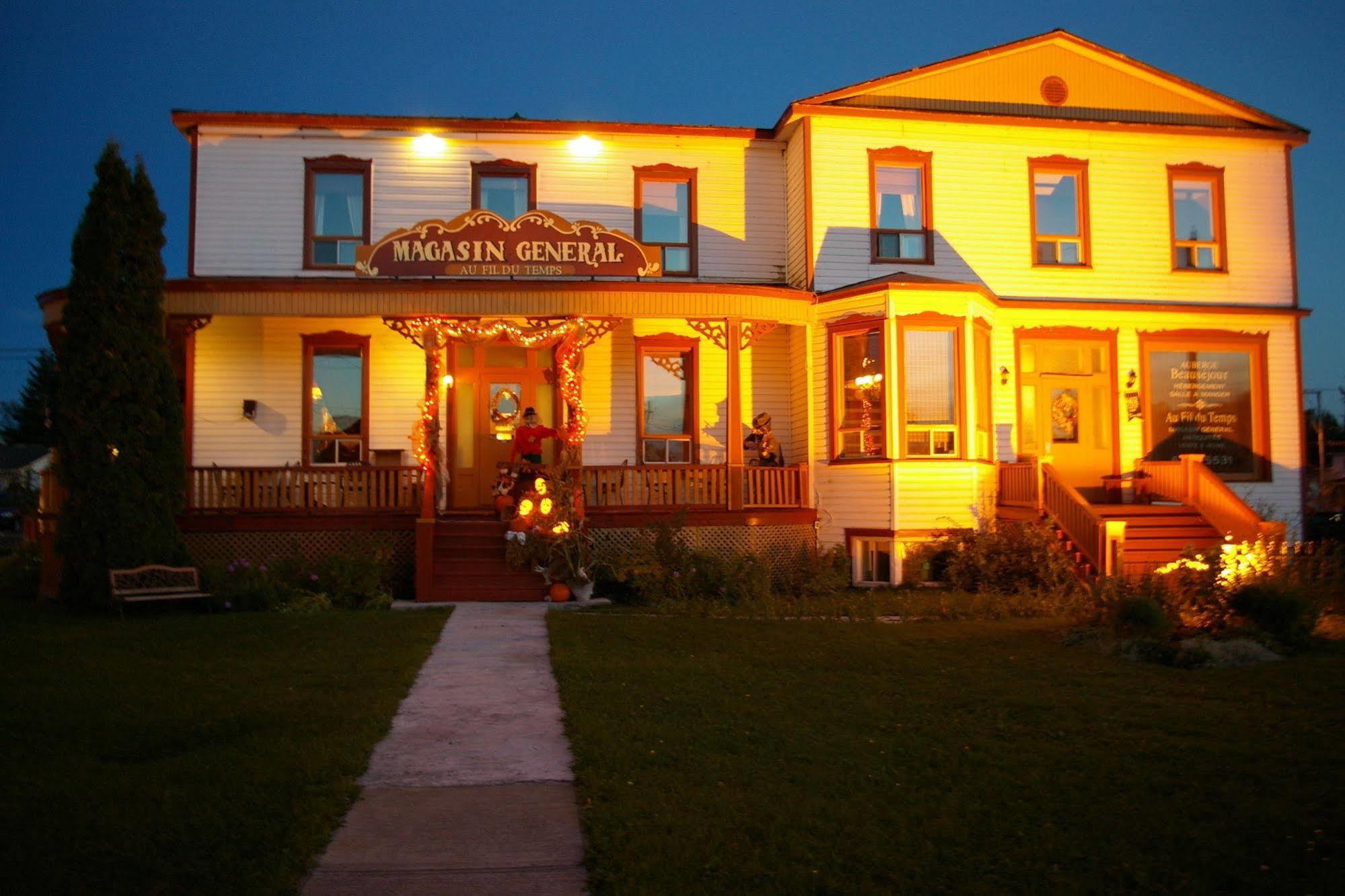 Auberge Beausejour Amqui Exterior foto